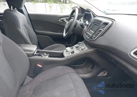 2015 Chrysler 200 Limited z USA, uszkodzony, nr VIN 1C3CCCAB5FN642185